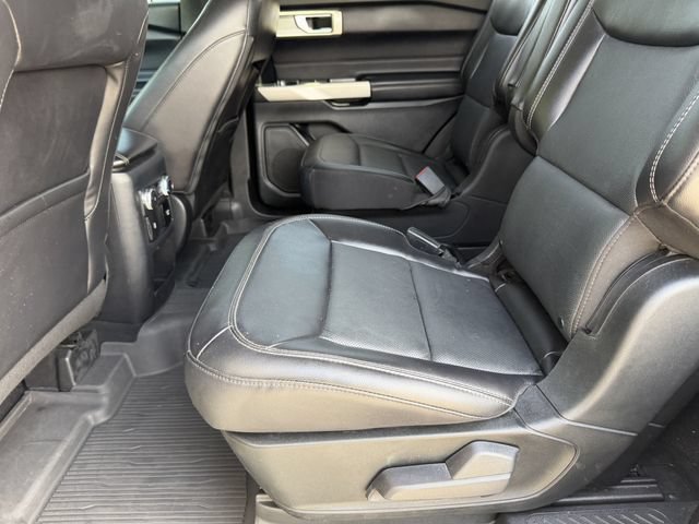 Certified 2021 Ford Explorer Limited w/ Equipment Group 301A AWD/4WD image 21