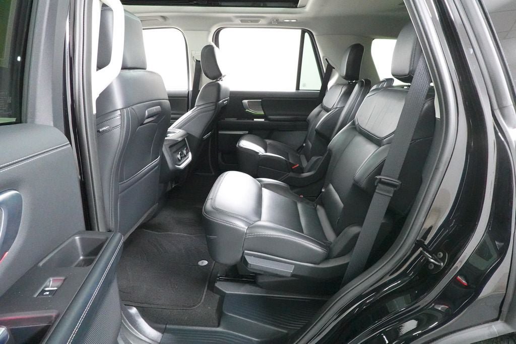 Certified 2025 Ford Expedition Platinum AWD/4WD image 29