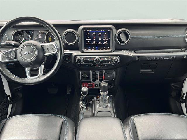 Used 2022 Jeep Wrangler Unlimited Rubicon 4xe w/ Cold Weather Group AWD/4WD image 19