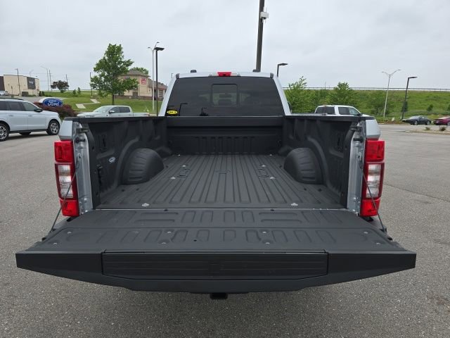 Certified 2021 Ford F350 Lariat w/ Chrome Package AWD/4WD image 16