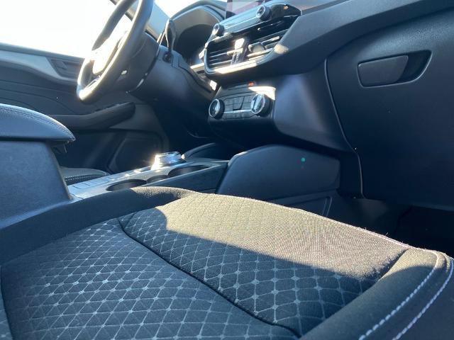 Certified 2025 Ford Escape Active w/ Cold Weather Package AWD/4WD image 22