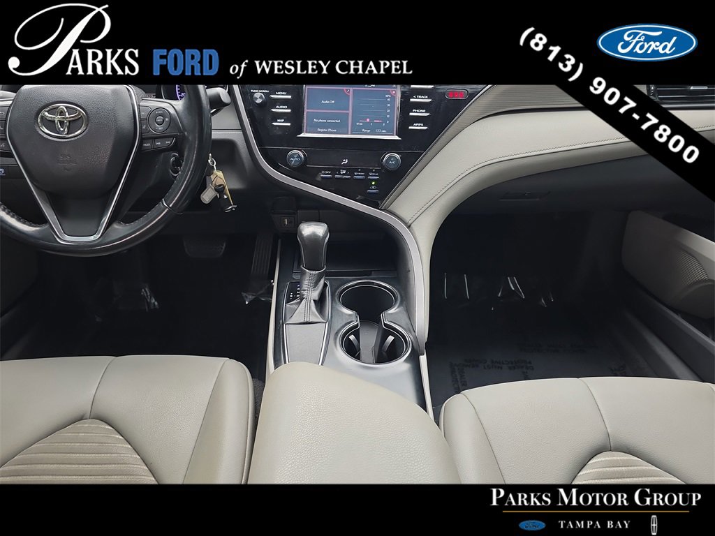 Used 2019 Toyota Camry L image 12