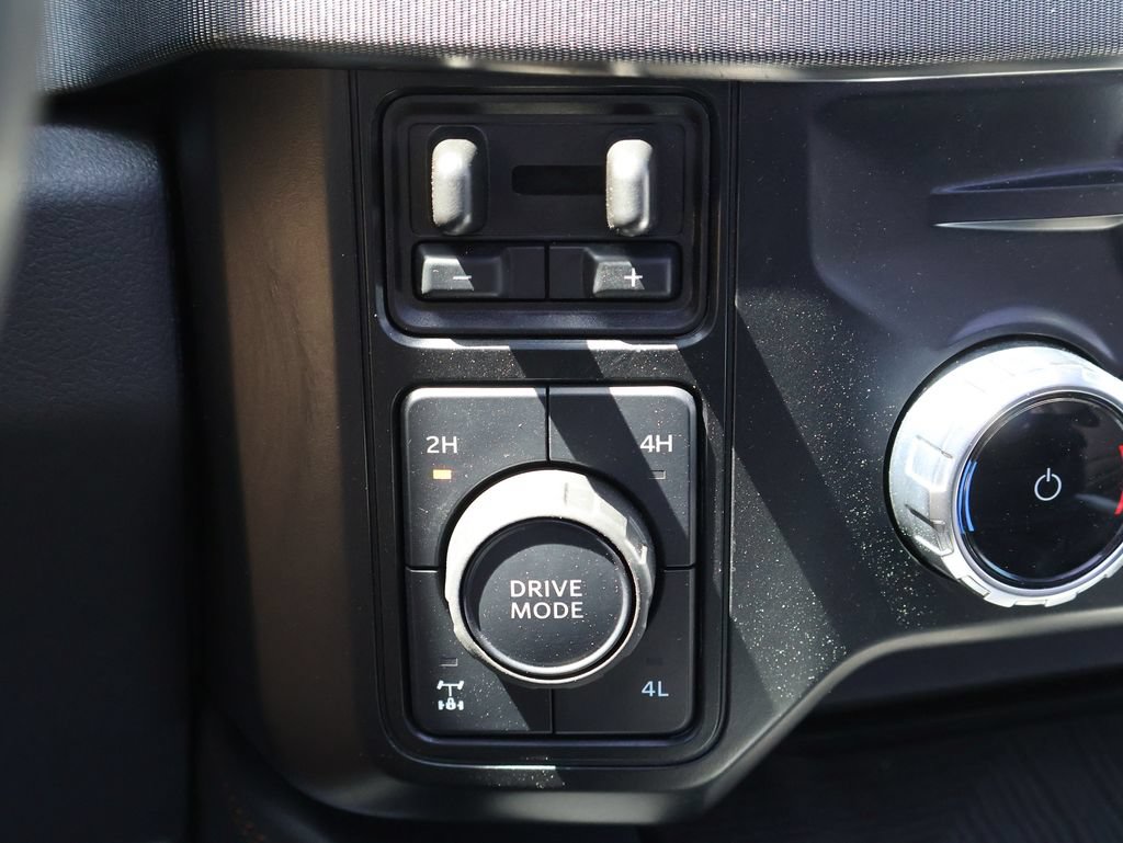 Certified 2024 Ford F350 Platinum AWD/4WD image 41