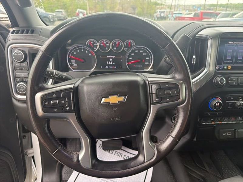 Used 2022 Chevrolet Silverado 1500 LT w/ Safety Package image 6