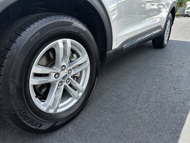 Certified 2024 Ford Explorer XLT AWD/4WD image 12