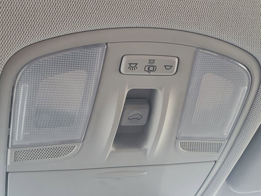 Used 2020 Hyundai Kona Limited image 28