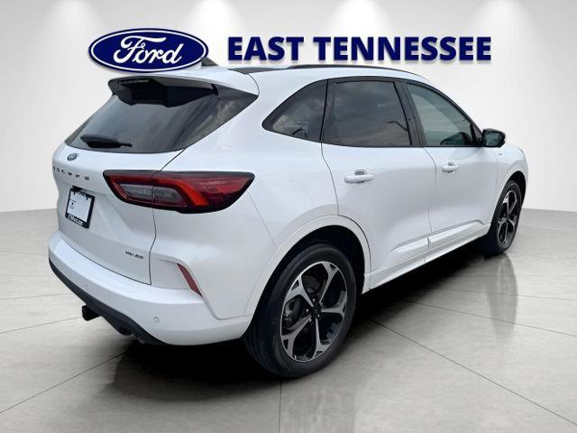 Certified 2023 Ford Escape ST-Line Select w/ Tech Pack #2 image 5