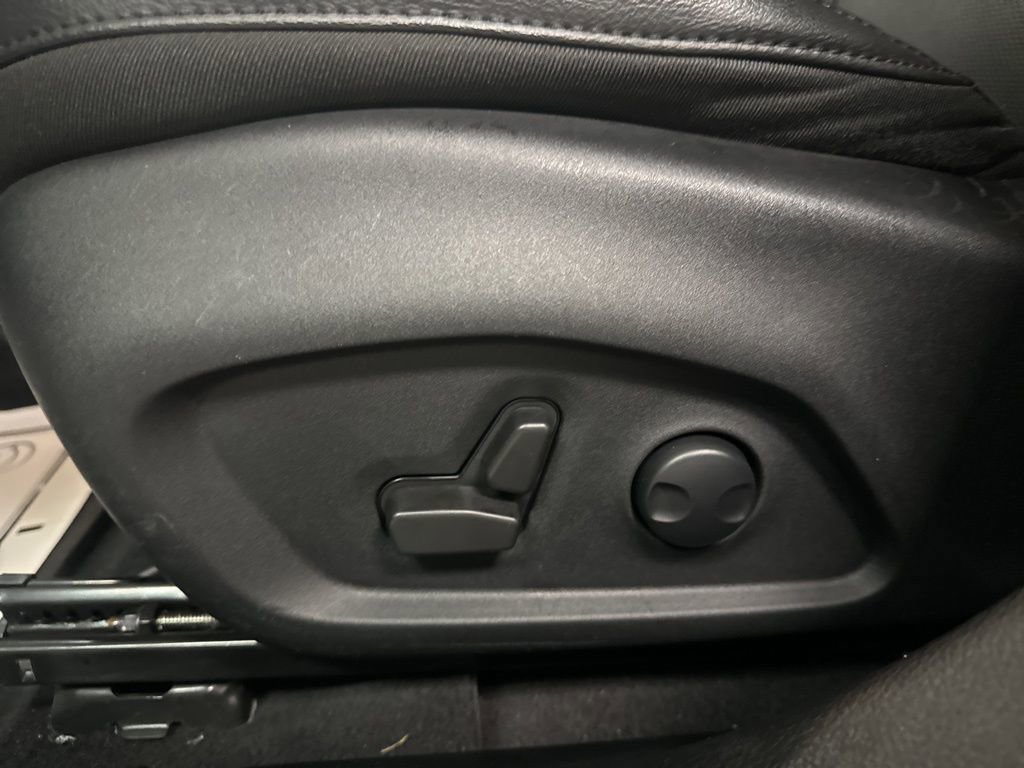 Used 2022 Jeep Compass Latitude image 35