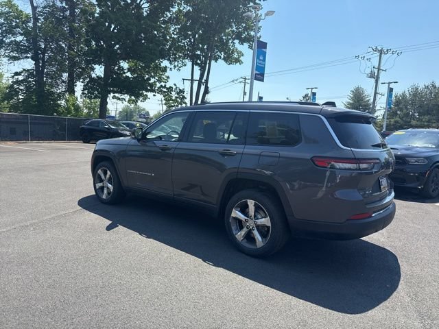 Used 2021 Jeep Grand Cherokee L Limited AWD/4WD image 7