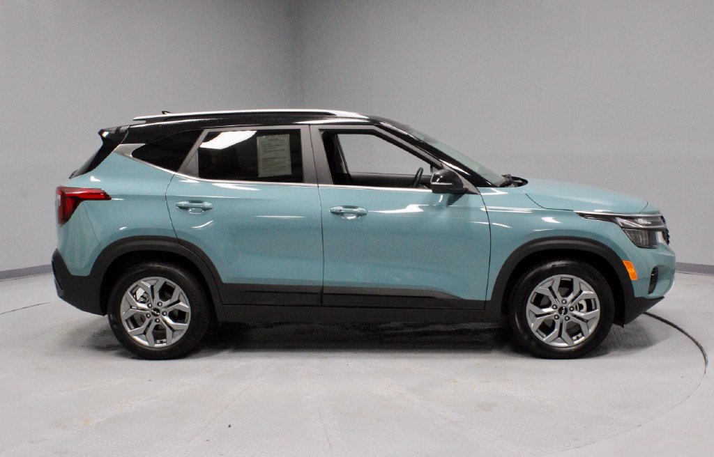 Used 2024 Kia Seltos S FWD image 6
