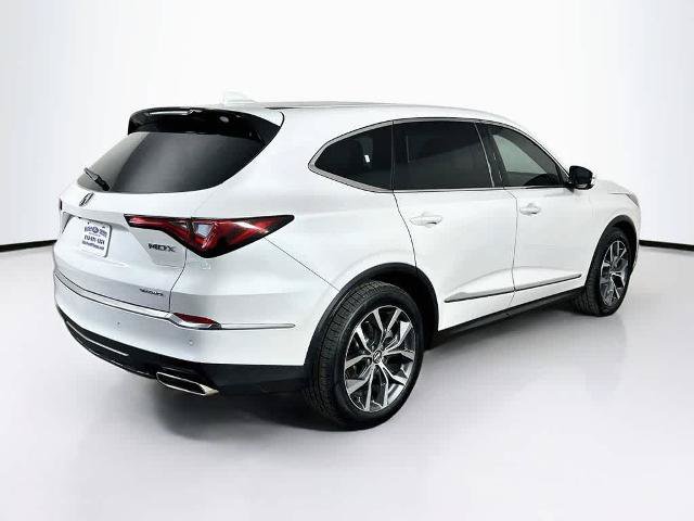 Used 2023 Acura MDX SH-AWD w/ Technology Package image 24