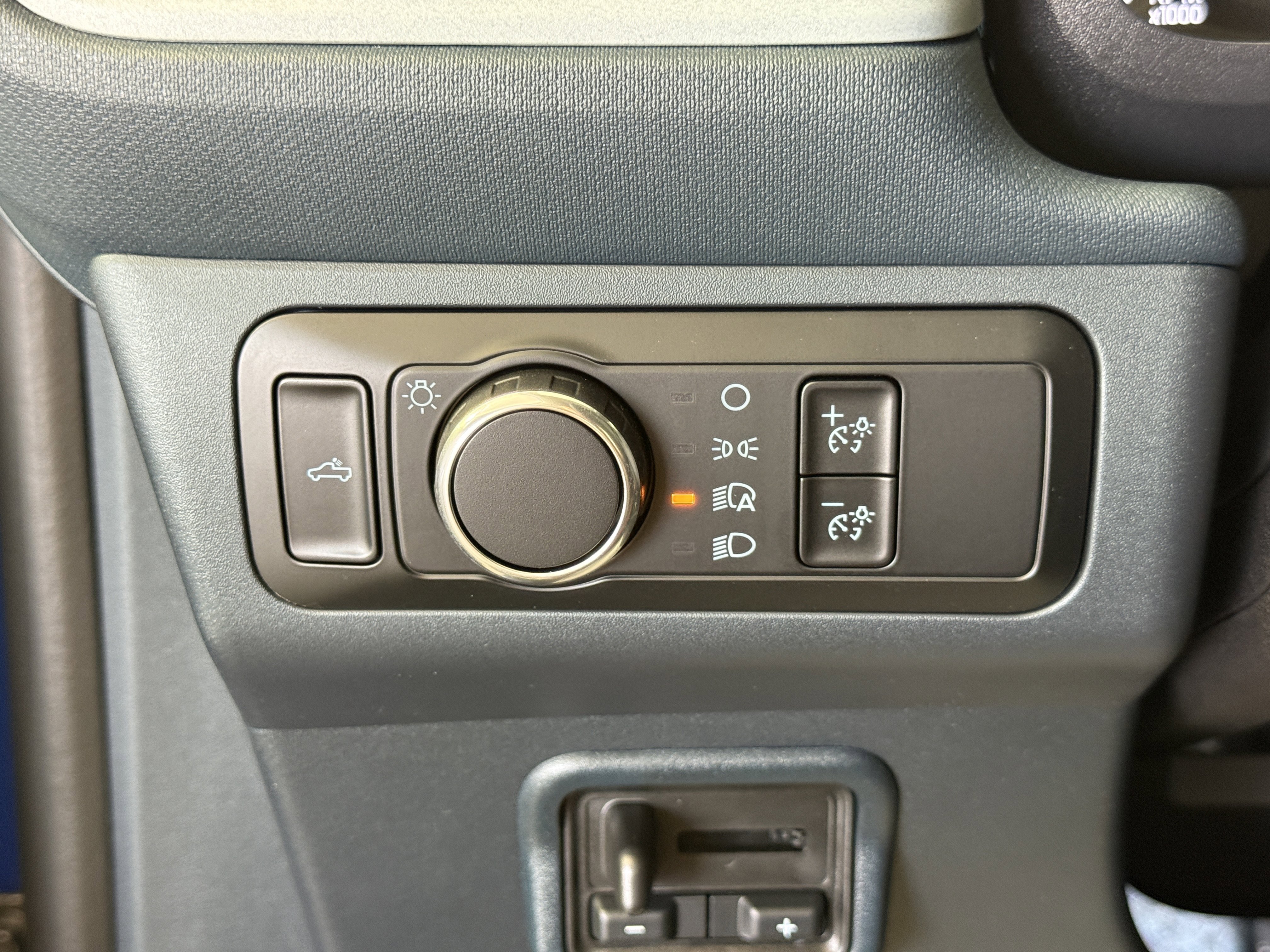 Certified 2024 Ford Maverick Lariat w/ FX4 Off-Road Package image 24