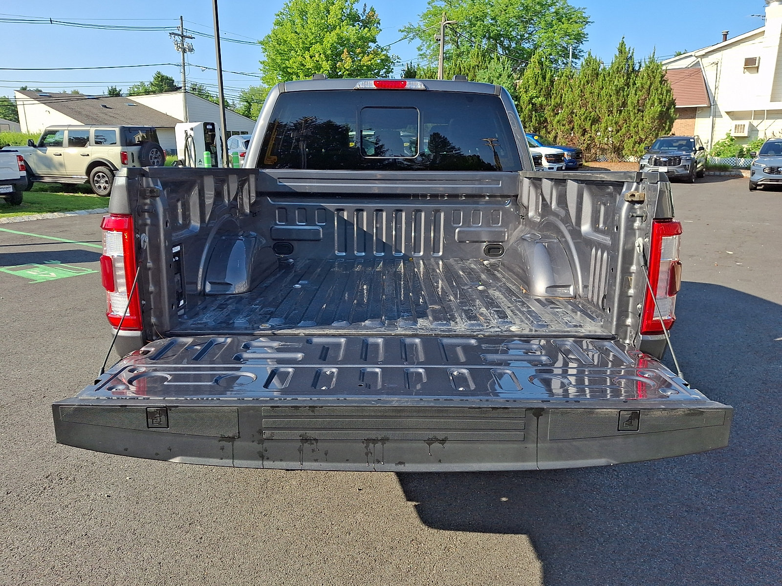 Certified 2023 Ford F150 Lariat w/ Equipment Group 502A High AWD/4WD image 29