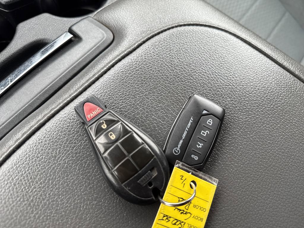 Used 2017 RAM 1500 Classic SLT image 24