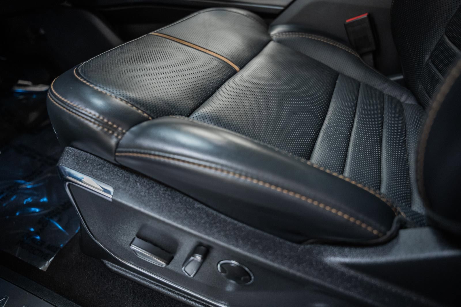 Certified 2023 Ford F150 Platinum image 46