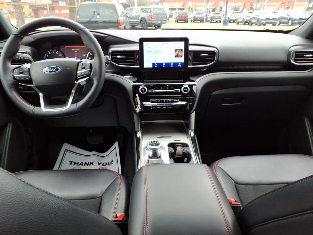 Certified 2023 Ford Explorer ST-Line w/ Class IV Trailer Tow Package image 14