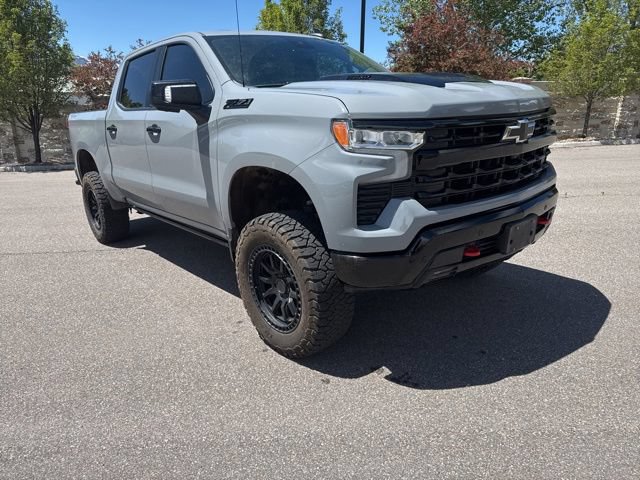 Used 2024 Chevrolet Silverado 1500 LT Trail Boss w/ LT Trail Boss Premium Package AWD/4WD image 16