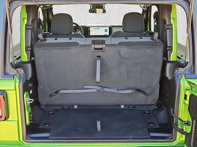 Used 2025 Jeep Wrangler Sport AWD/4WD image 6