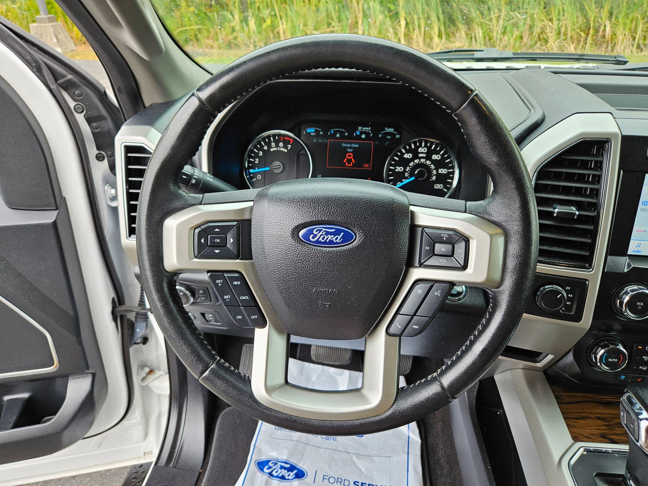 Certified 2020 Ford F150 Lariat w/ Equipment Group 501A Mid image 9