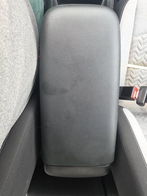 Used 2022 Chevrolet Equinox LS w/ LPO, Floor Liner Package image 31