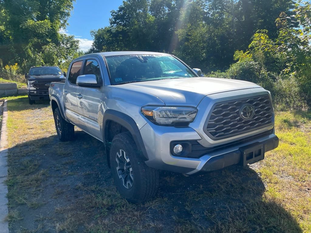 Used 2023 Toyota Tacoma TRD Off-Road AWD/4WD image 2