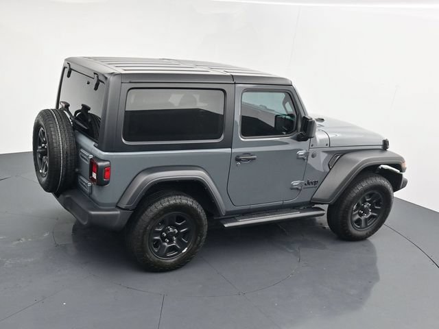 Used 2025 Jeep Wrangler Sport AWD/4WD image 34