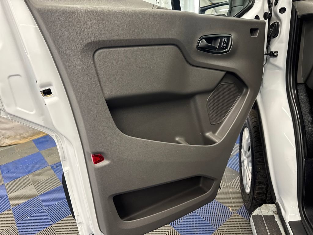 Certified 2025 Ford Transit 250 Low Roof w/ Exterior Upgrade Package RWD image 14