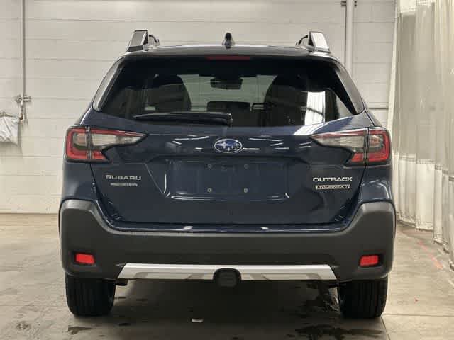 Used 2023 Subaru Outback Touring XT w/ Tech Package 2 AWD/4WD image 4