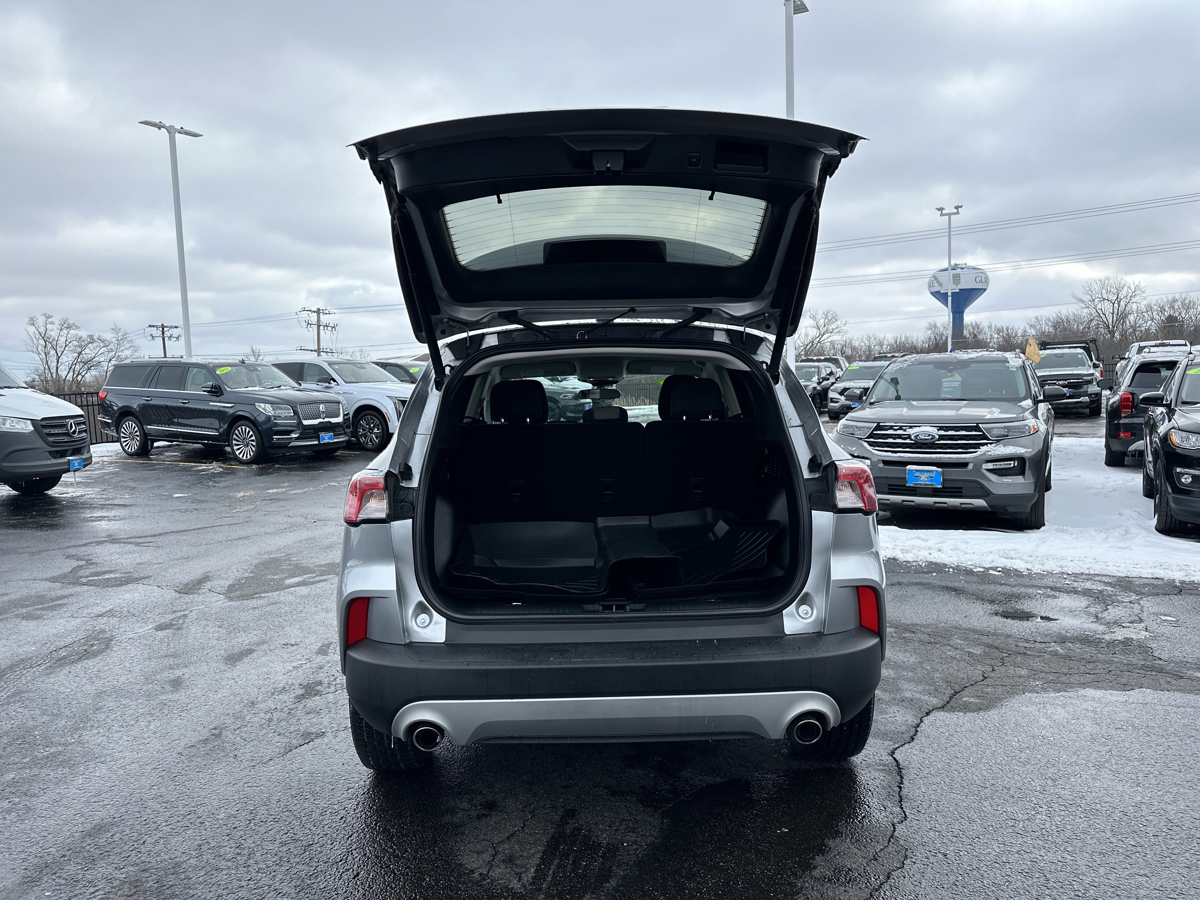 Certified 2022 Ford Escape SE w/ Convenience Package image 9