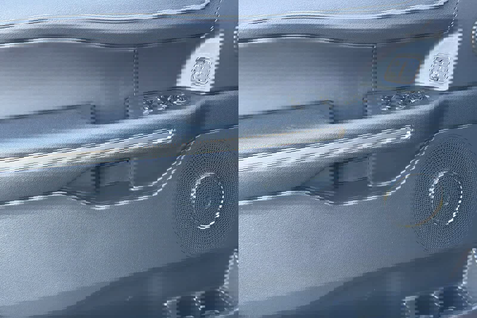 Certified 2022 Ford Expedition XLT image 12