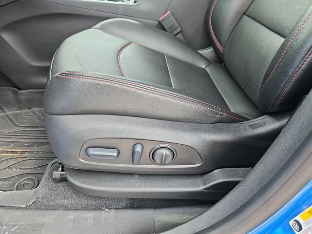 Used 2024 Chevrolet Equinox RS w/ RS Leather Package FWD image 17