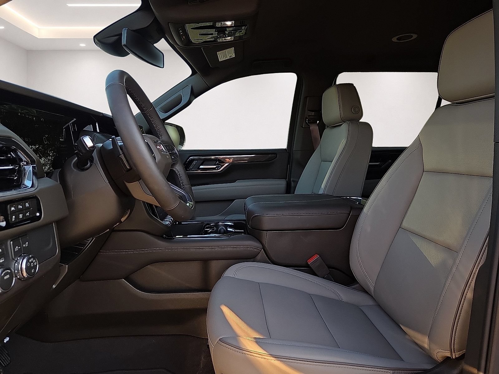 Used 2026 GMC Yukon XL Elevation AWD/4WD image 15