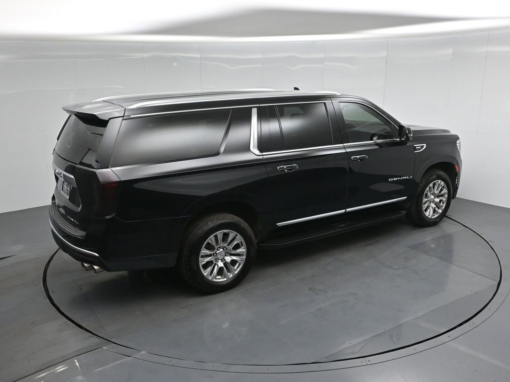Used 2021 GMC Yukon XL Denali AWD/4WD image 40