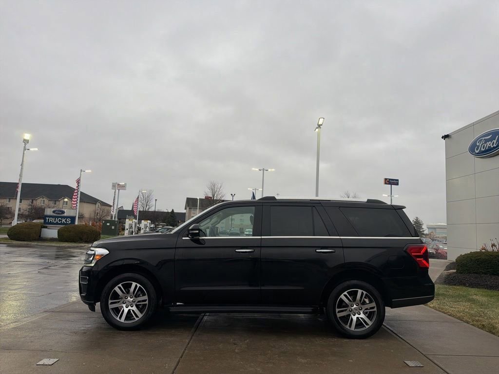 Certified 2024 Ford Expedition Limited image 4