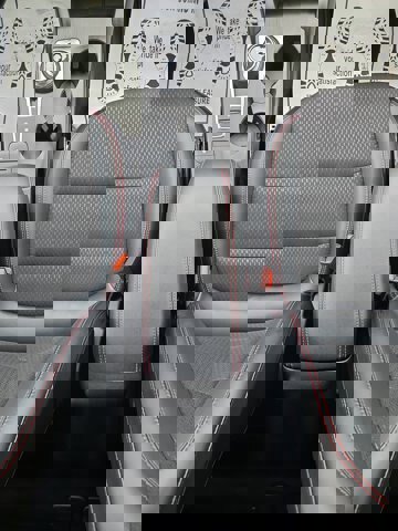 Certified 2025 Ford Escape ST-Line Elite image 14