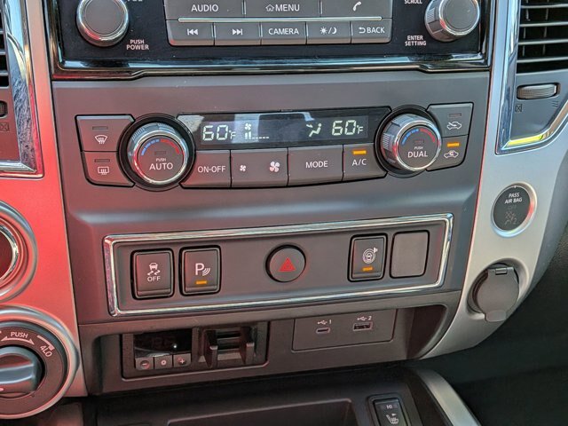 Used 2024 Nissan Titan SV w/ SV Convenience Package AWD/4WD image 25