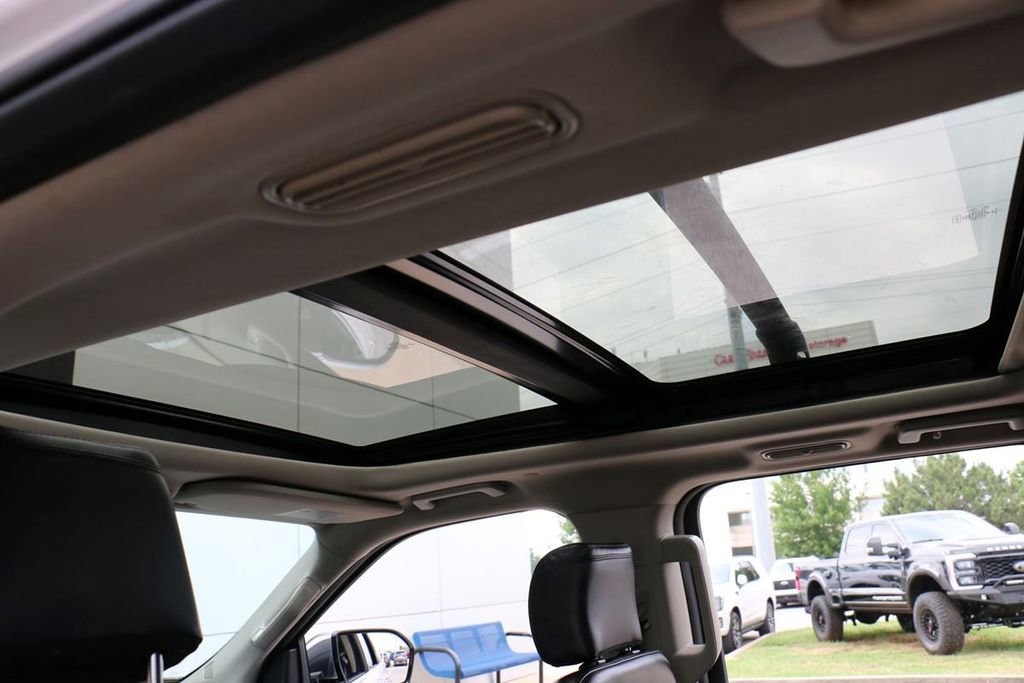 Certified 2019 Ford Expedition Platinum AWD/4WD image 25