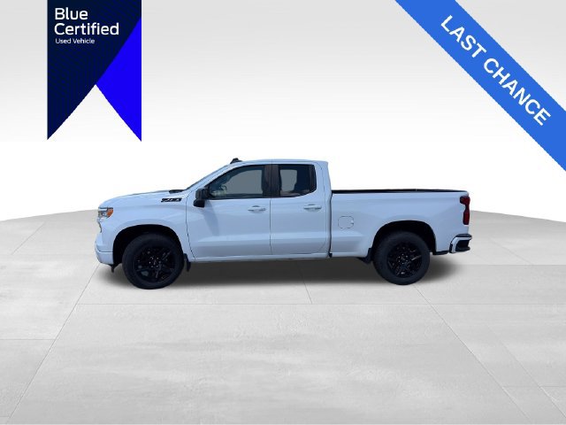 Used 2023 Chevrolet Silverado 1500 RST AWD/4WD image 3