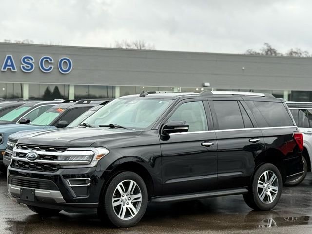 Certified 2024 Ford Expedition Limited image 2