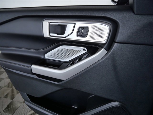 Certified 2023 Ford Explorer Limited w/ Limited Technology Package image 25