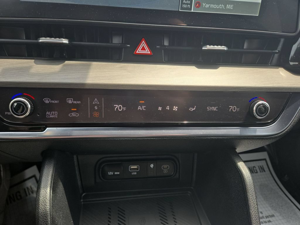 Used 2025 Kia Sportage X-Line w/ Premium Package AWD/4WD image 11
