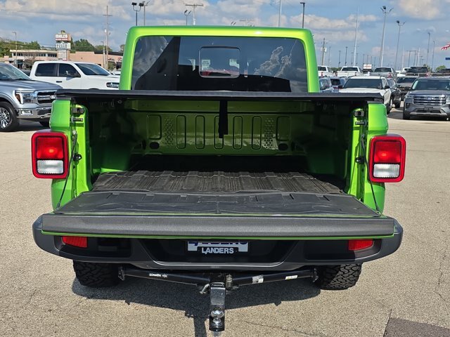 Used 2025 Jeep Gladiator Sport AWD/4WD image 13