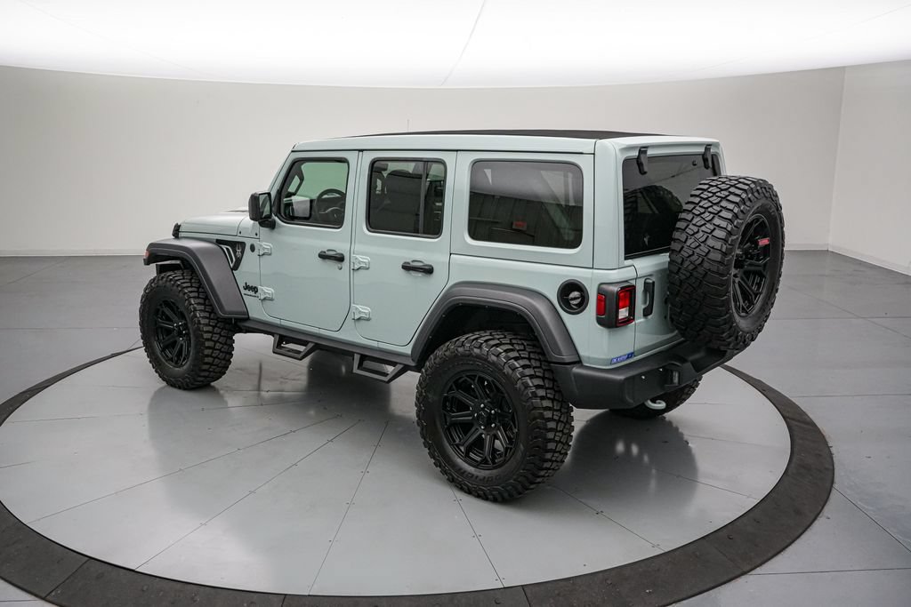 Used 2023 Jeep Wrangler Unlimited Sport w/ Sun And Sound Package AWD/4WD image 6
