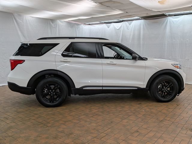 Certified 2023 Ford Explorer XLT w/ Class IV Trailer Tow Package AWD/4WD image 8