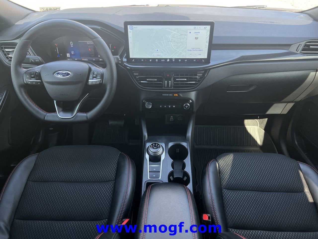 Certified 2025 Ford Escape ST-Line w/ Tech Pack #1 FWD image 5