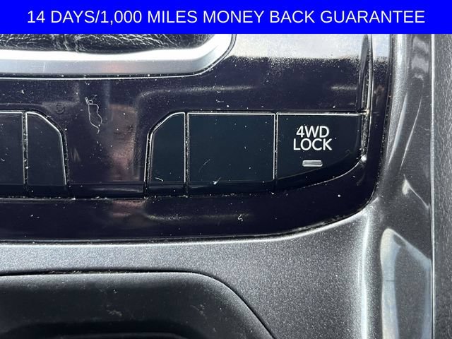 Used 2024 Jeep Compass Latitude AWD/4WD image 28