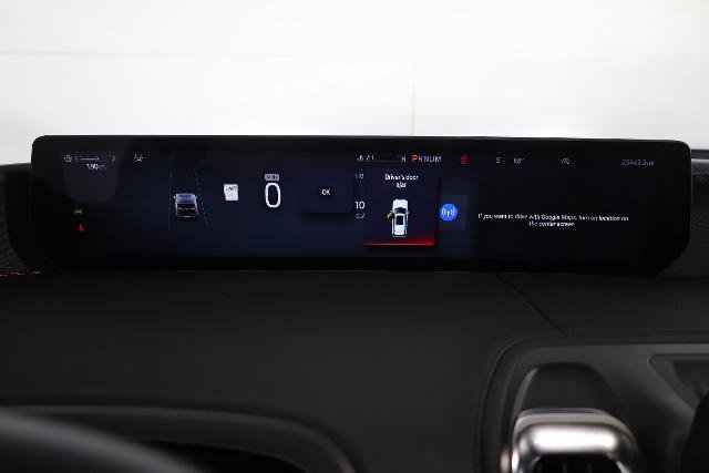 Certified 2025 Ford Expedition Tremor AWD/4WD image 19