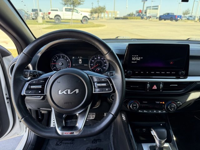 Used 2024 Kia Forte GT-Line w/ GT-Line Premium Package image 12