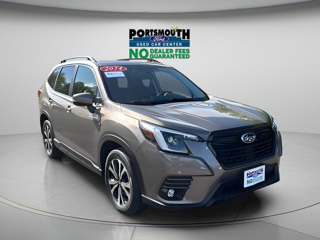 Used 2024 Subaru Forester Limited AWD/4WD image 1