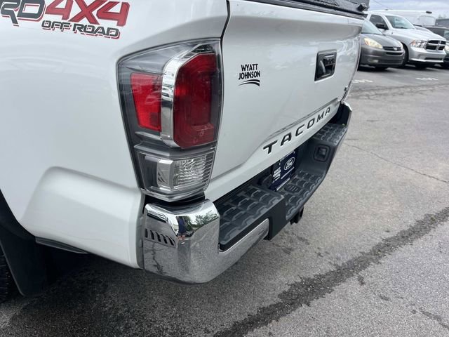 Used 2023 Toyota Tacoma TRD Off-Road AWD/4WD image 12